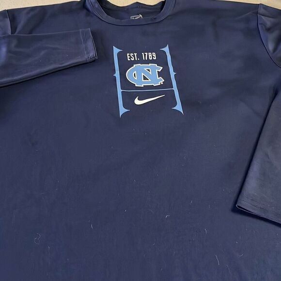 Nike FitDry North Carolina Tar heel Long Sleeve Performance Mens L - Picture 2 of 9